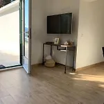 Vikendica House Damic