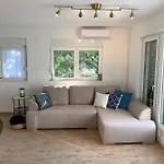 House Damic Vikendica *