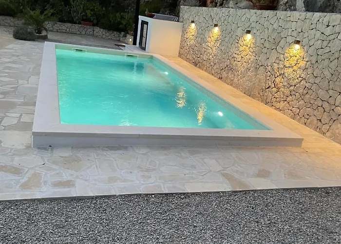 House Damic Дом отдыха